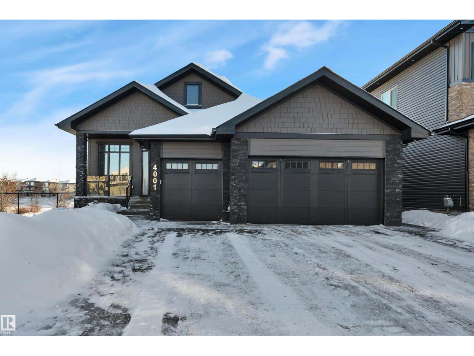 4001 47 AV — Beaumont, Alberta - Photo 2 of 75