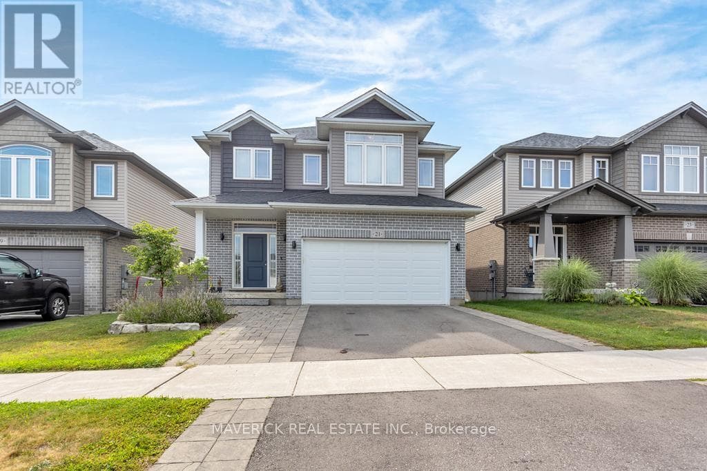 21 CHAMBERLAIN AVENUE — Ingersoll (Ingersoll - South), Ontario - Main photo