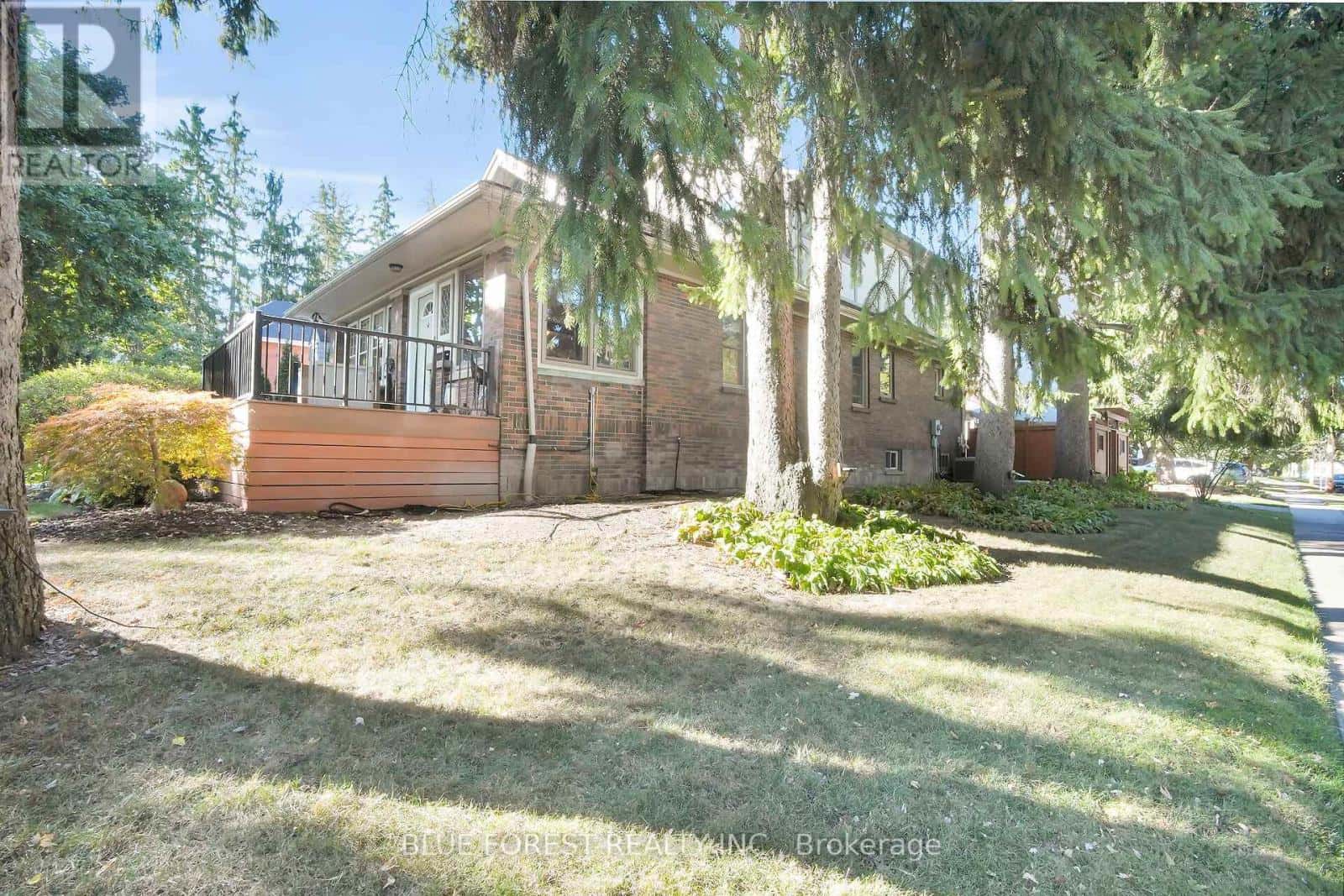 281 CATHCART STREET — London South (South G), Ontario - Photo 2 of 50