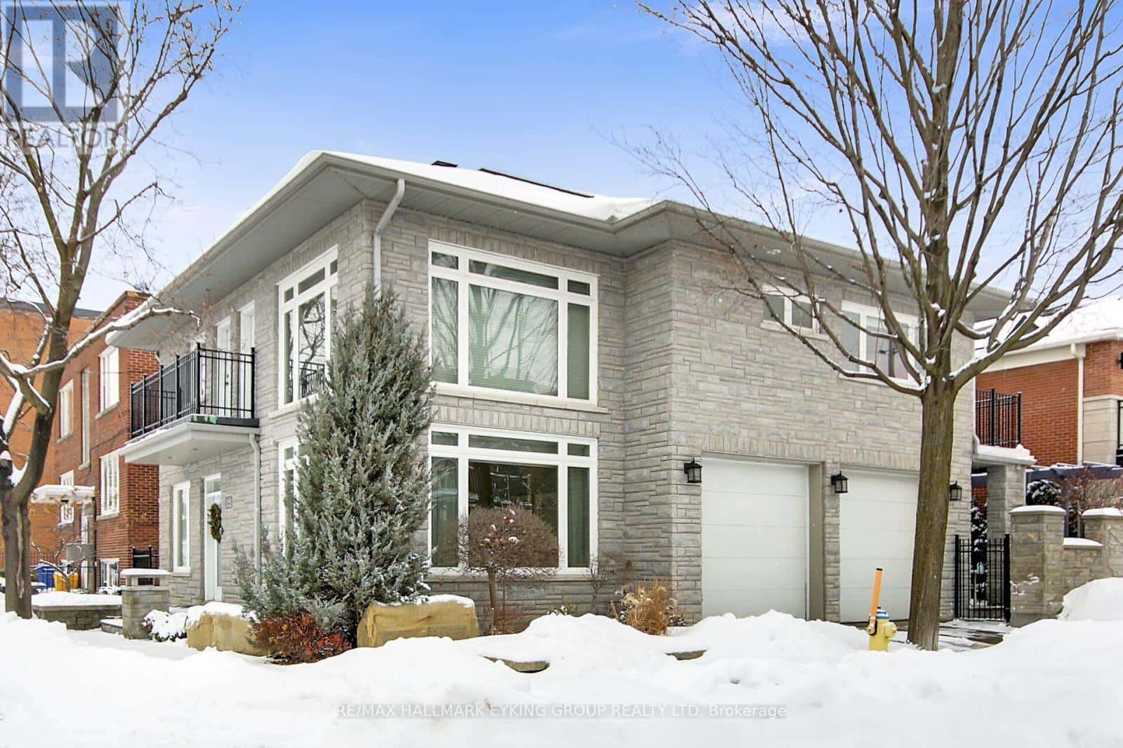 121 MACDONALD STREET — Ottawa, Ontario - Photo 4 of 50