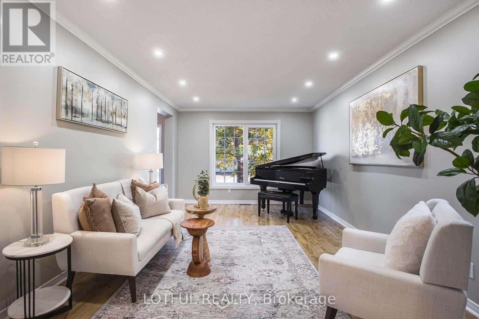 4 SPINDLE WAY — Ottawa, Ontario - Photo 5 of 37