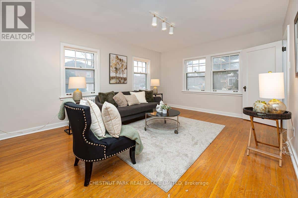 808 MILLWOOD ROAD — Toronto (Leaside), Ontario - Photo 5 of 25