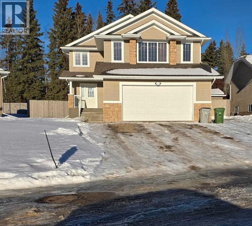 6138 11 Avenue — Edson, Alberta - Main photo