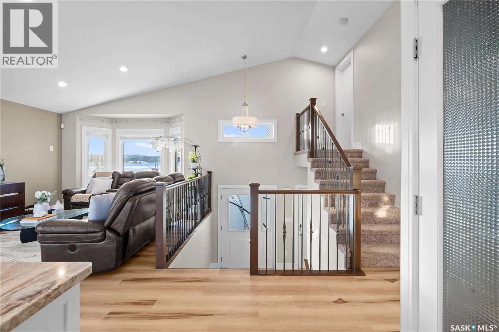 742 Evergreen BOULEVARD — Saskatoon, Saskatchewan - Photo 5 of 50