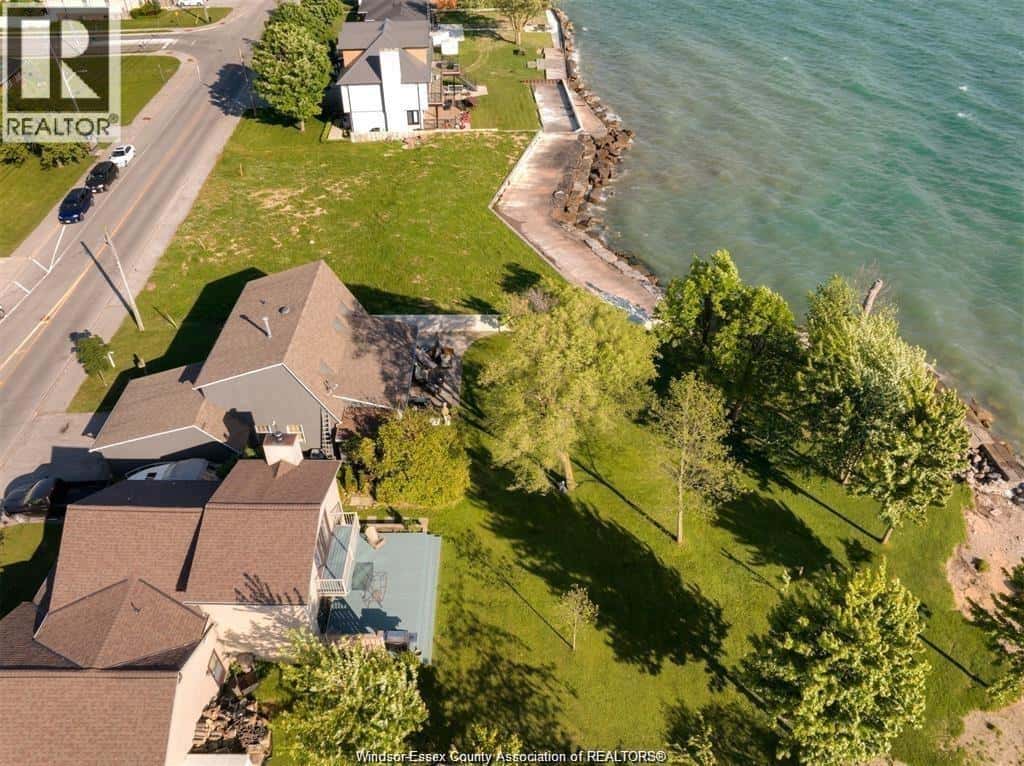 200 Robson Road Lots 1 & 2 — Leamington, Ontario - Photo 2 of 8