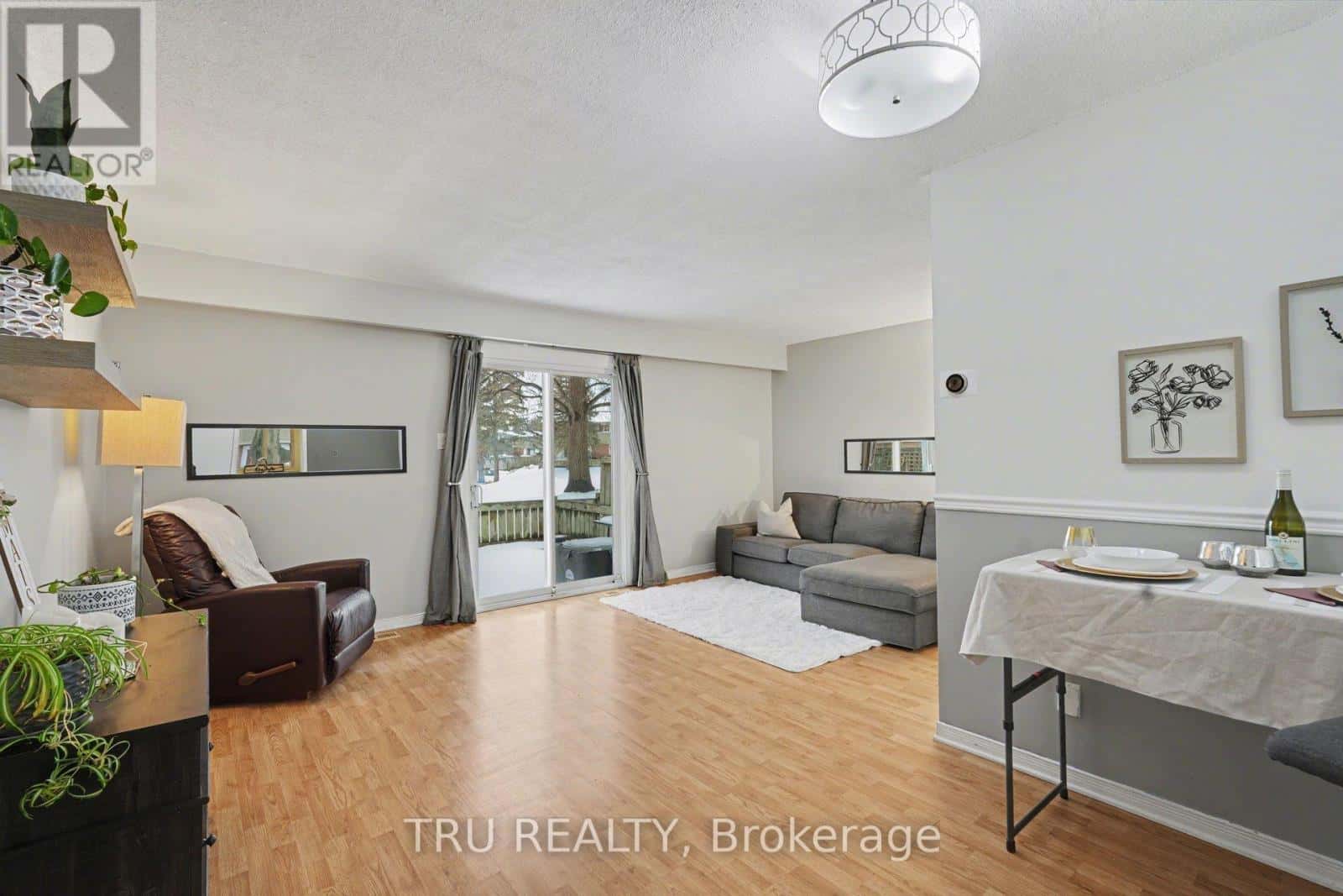 463F MOODIE DRIVE — Ottawa, Ontario - Photo 4 of 23