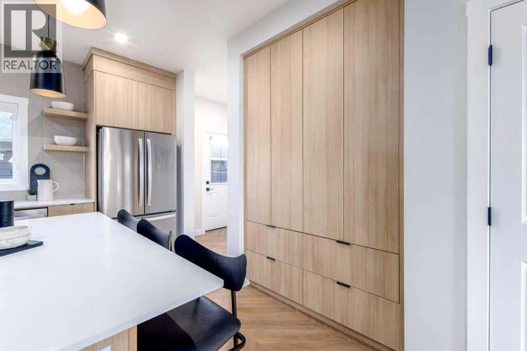 248 Verbena Common SW — Calgary, Alberta - Photo 5 of 13