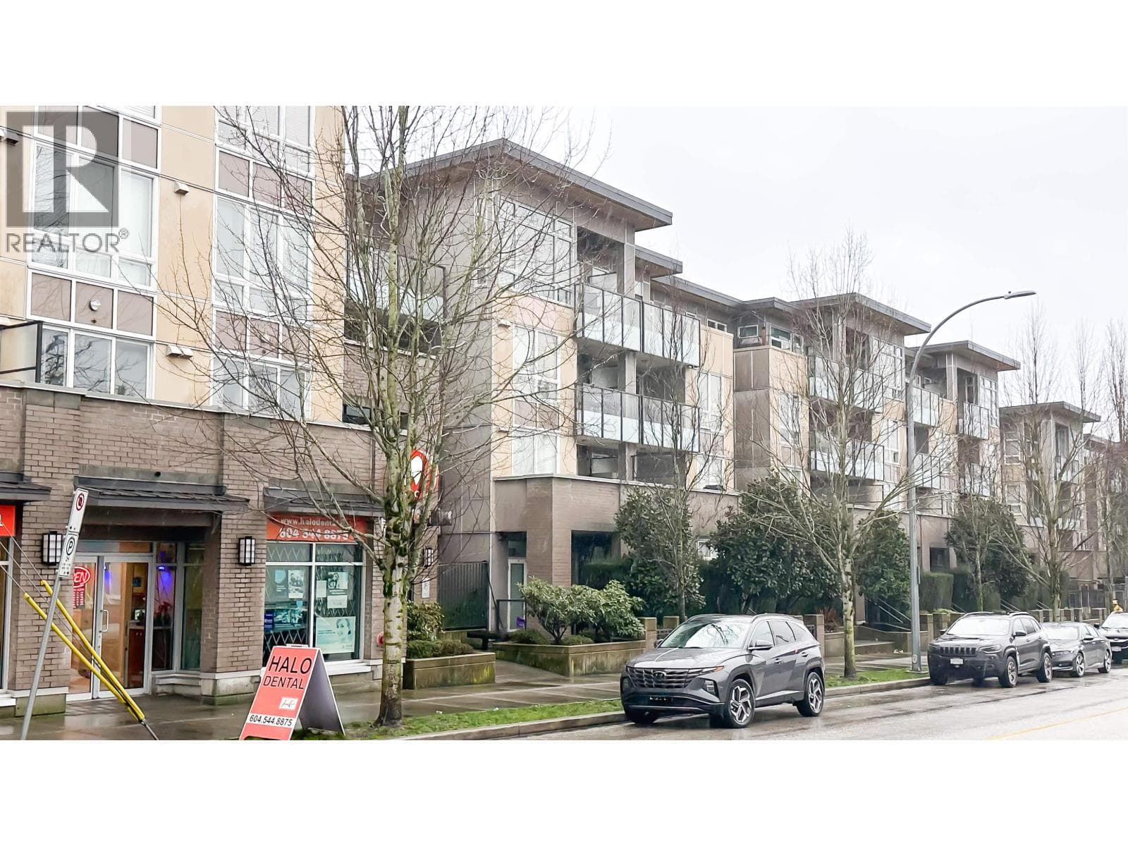 119 85 EIGHTH AVENUE — New Westminster, British Columbia - Main photo