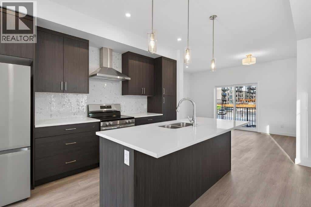 140, 2231 81st Street SW — Calgary, Alberta - Photo 4 of 40