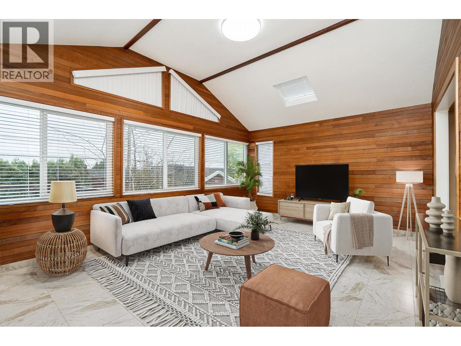 6560 WINCH STREET — Burnaby, British Columbia - Main photo