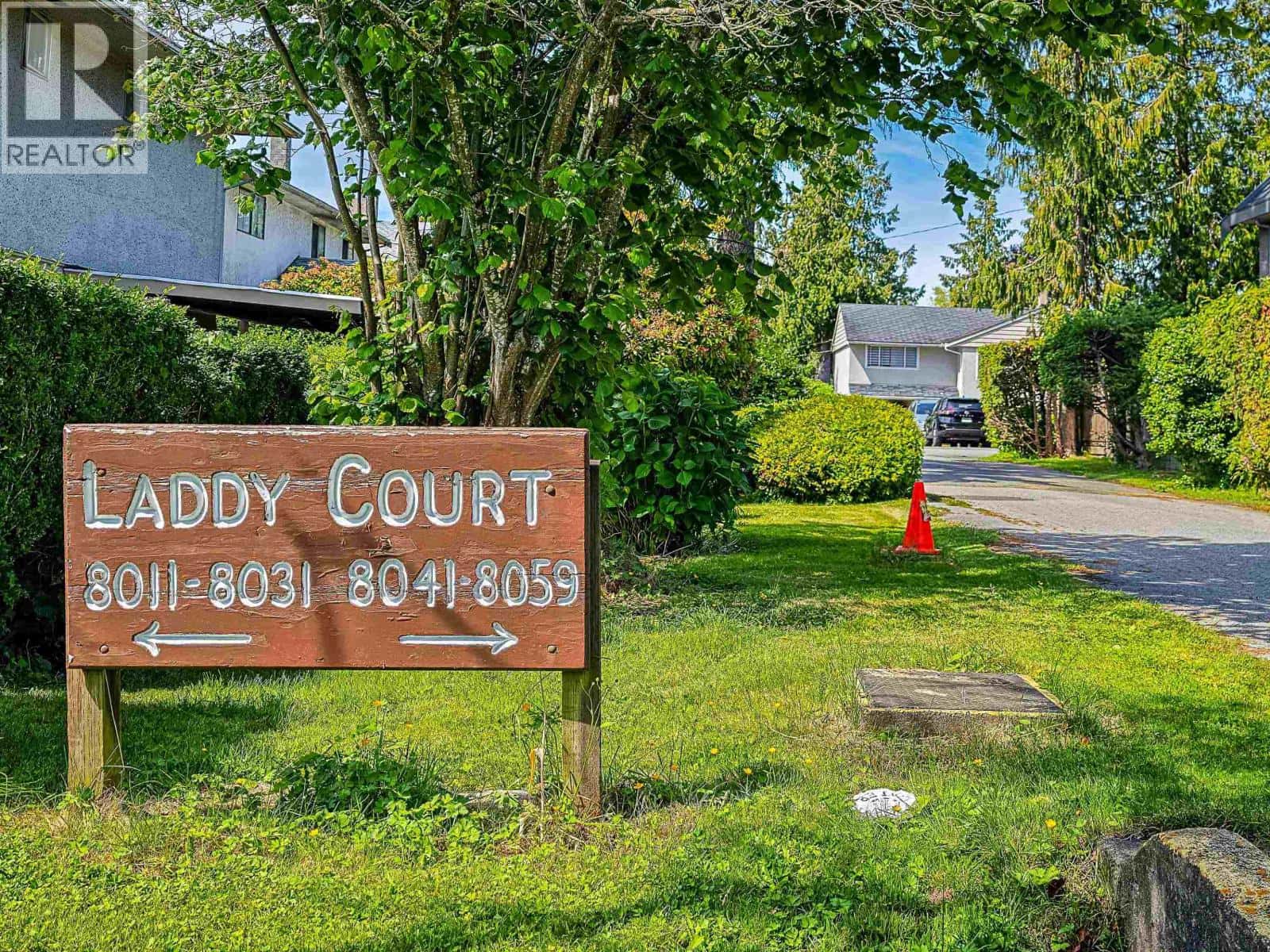 8011 LUCAS ROAD — Richmond, British Columbia - Photo 2 of 6