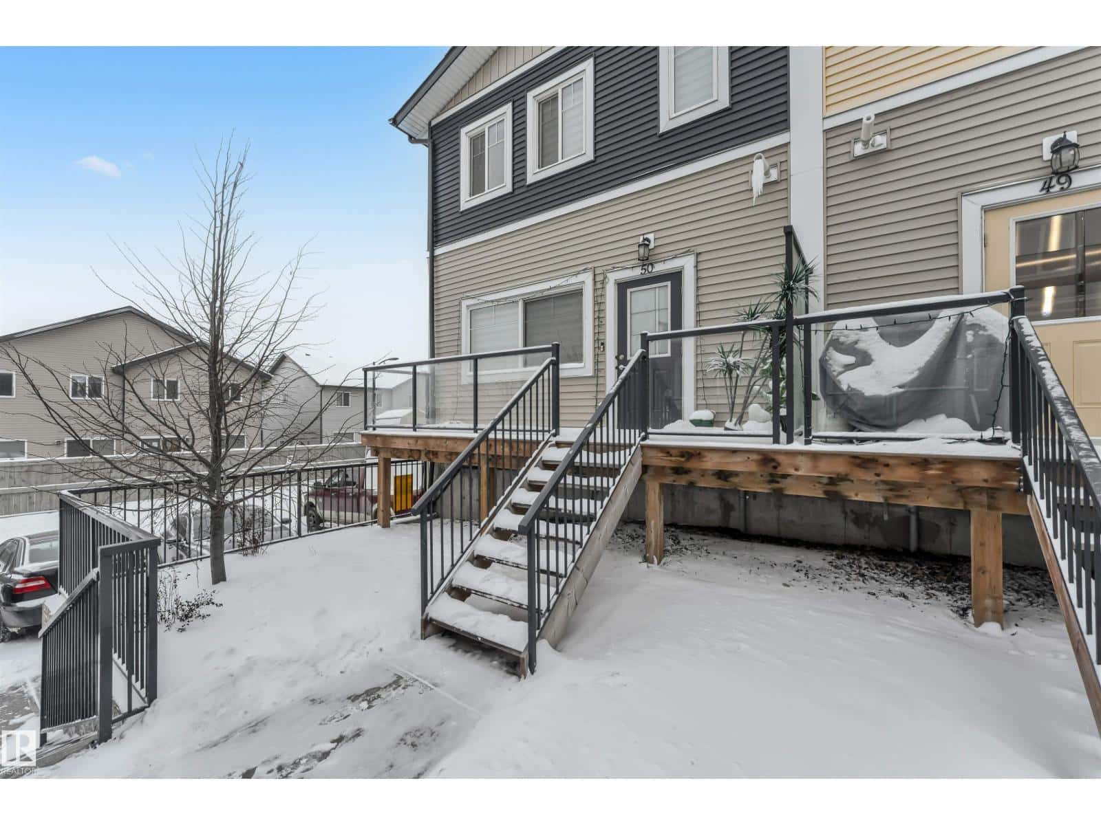 #50 2803 14 AV NW — Edmonton, Alberta - Photo 3 of 36