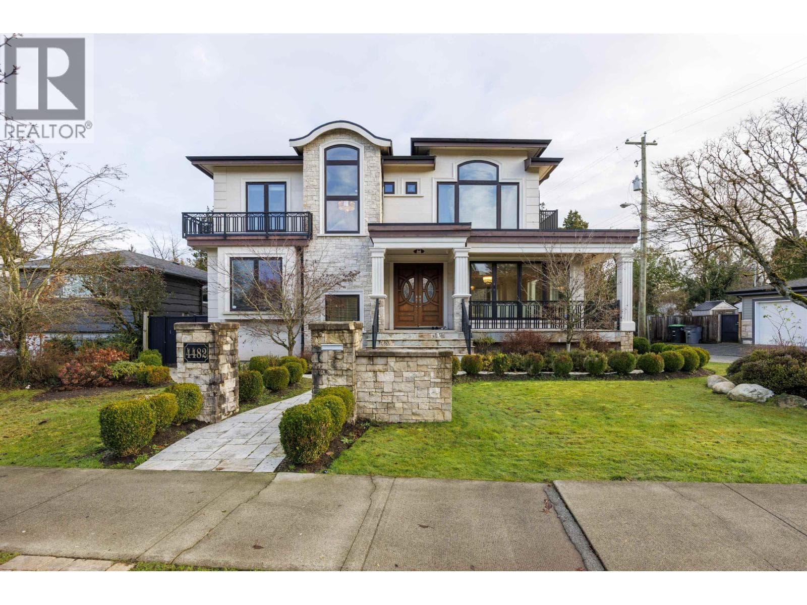 4482 BRAKENRIDGE STREET — Vancouver, British Columbia - Main photo