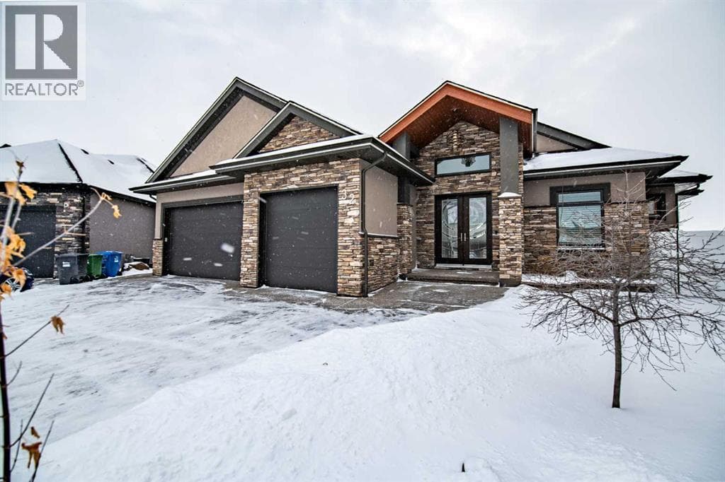 32 Sawyer Close — Red Deer, Alberta - Main photo