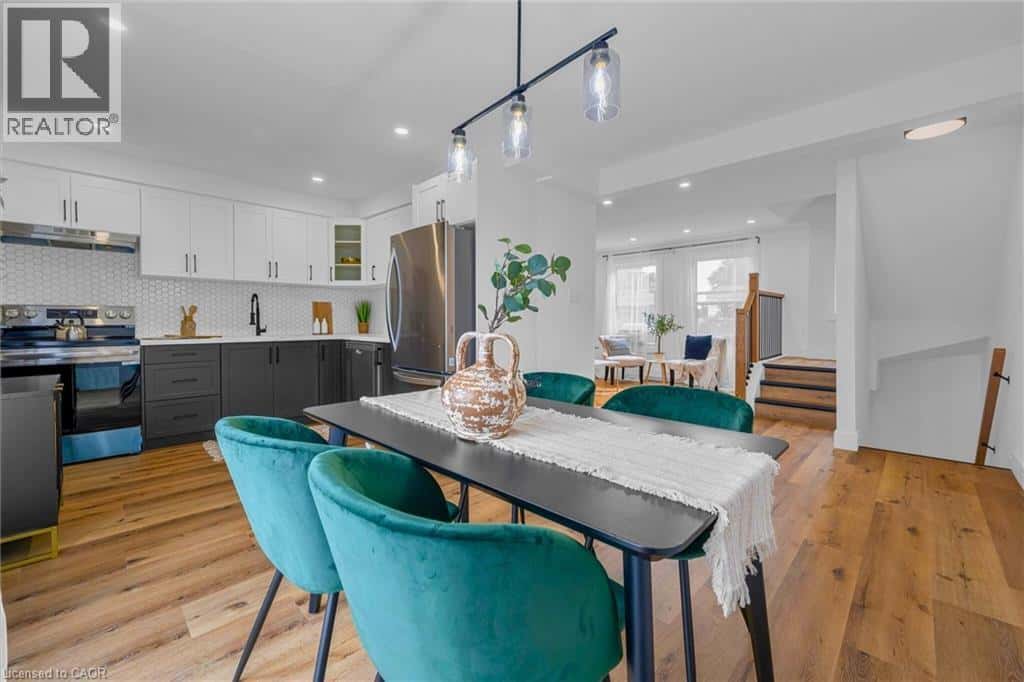 1255 UPPER GAGE Avenue Unit# 10 — Hamilton, Ontario - Photo 4 of 23