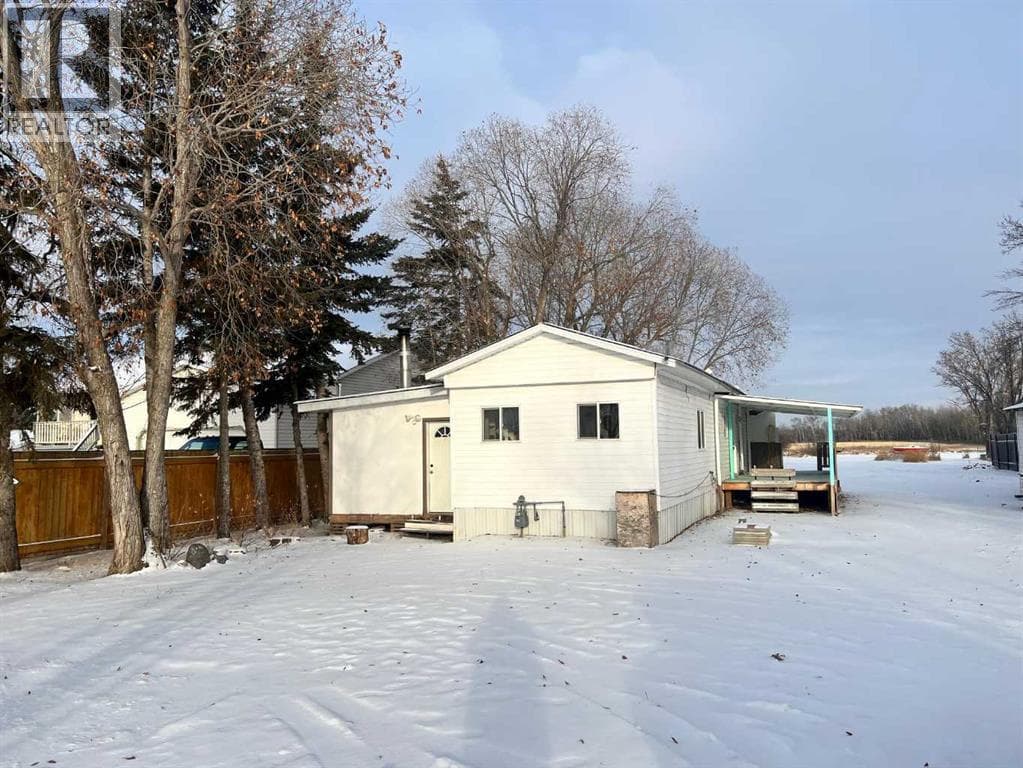 1012 455 Township — Duhamel, Alberta - Main photo
