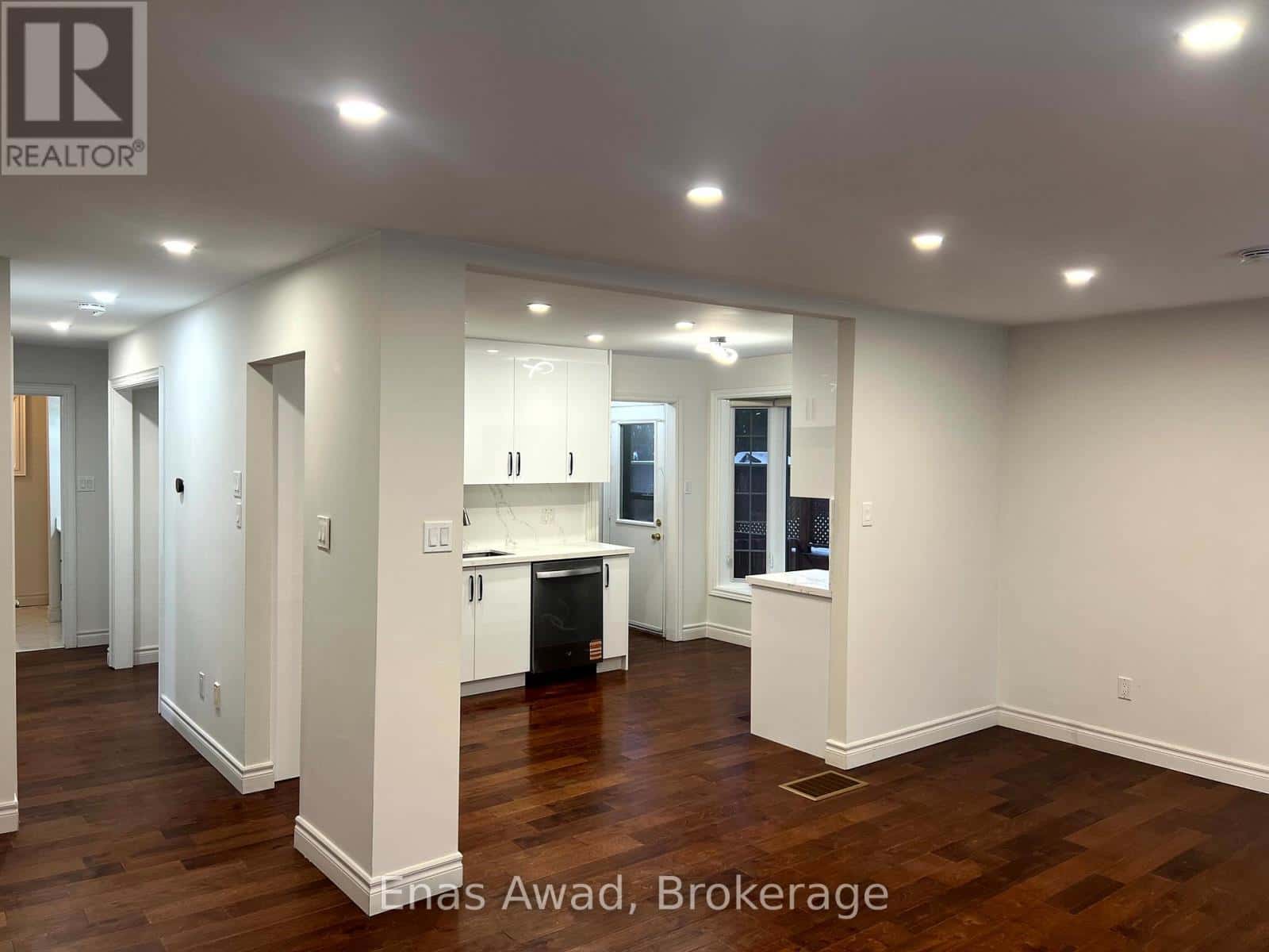 1402 CLEARVIEW DRIVE — Peterborough (Monaghan Ward 2), Ontario - Photo 3 of 20