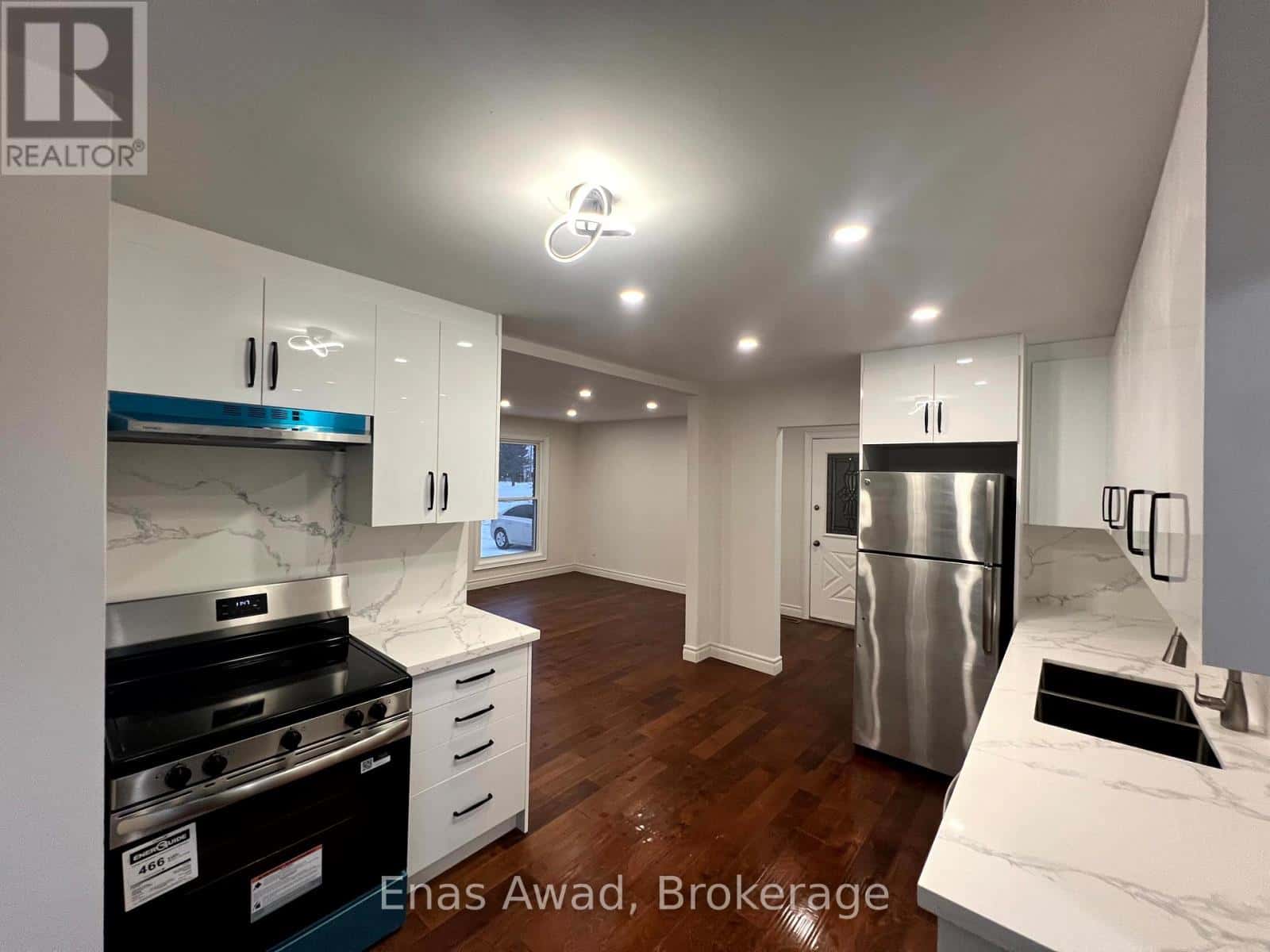 1402 CLEARVIEW DRIVE — Peterborough (Monaghan Ward 2), Ontario - Photo 5 of 20