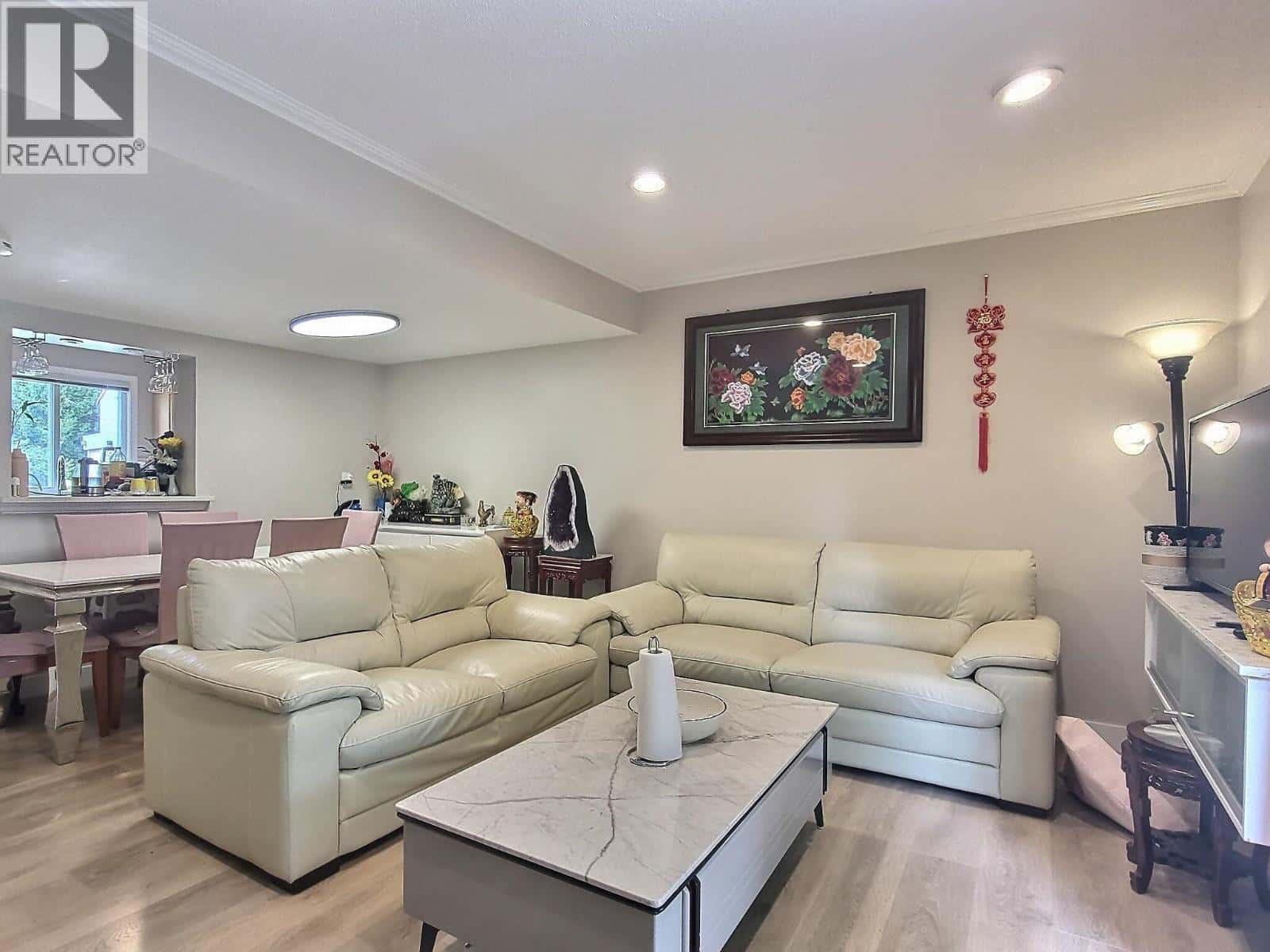 6878 ARLINGTON STREET — Vancouver, British Columbia - Photo 5 of 20