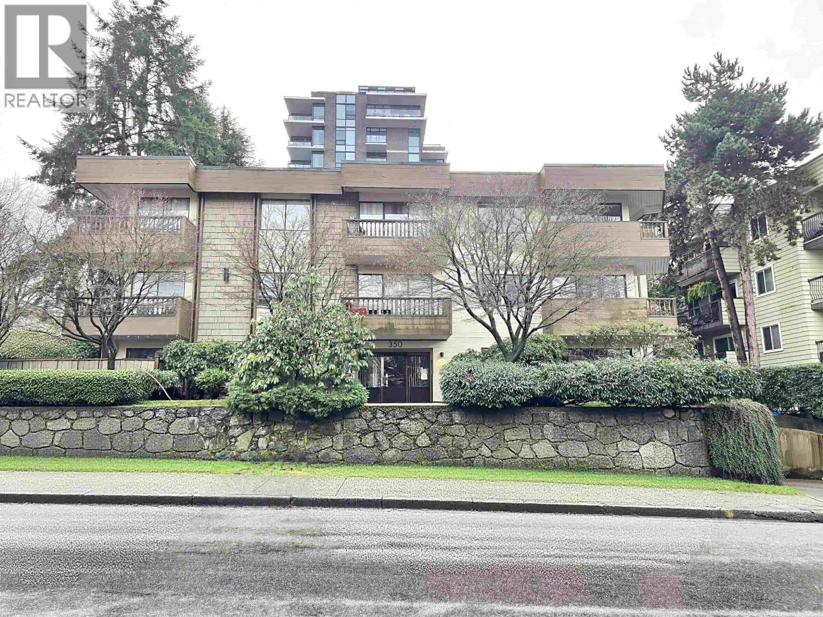 207 350 E 5TH AVENUE — Vancouver, British Columbia - Photo 3 of 19