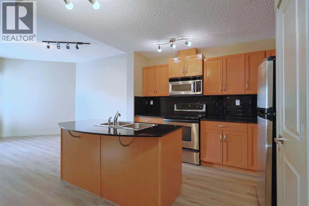 3417, 5605 Henwood Street SW — Calgary, Alberta - Photo 5 of 33