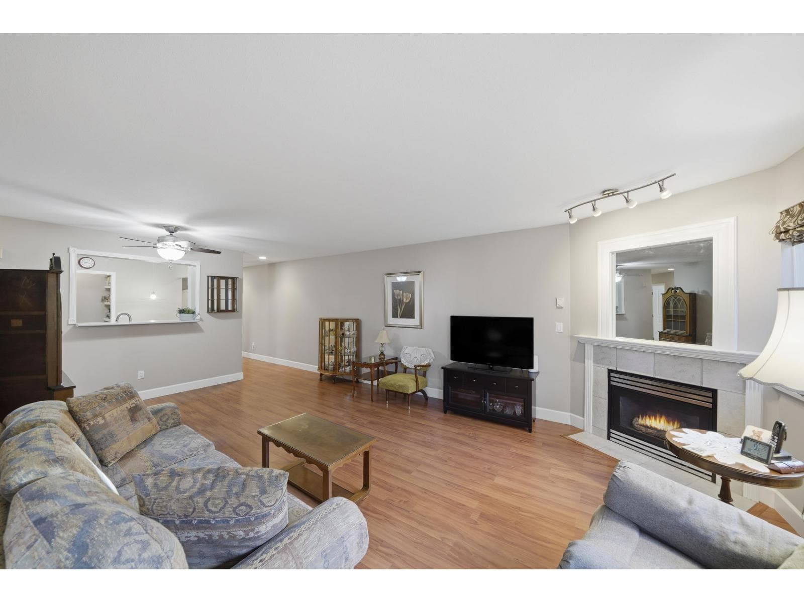 105 6385 121 STREET — Surrey, British Columbia - Main photo