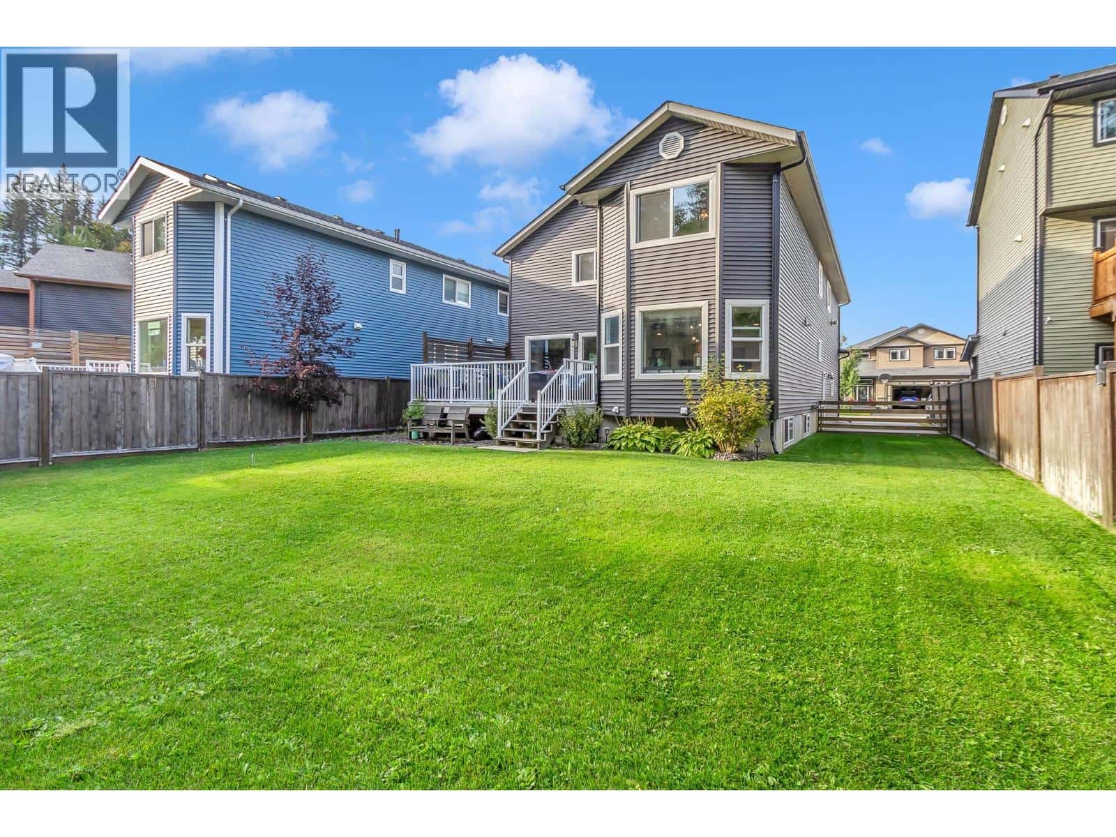 8025 STILLWATER CRESCENT — Prince George, British Columbia - Photo 4 of 6