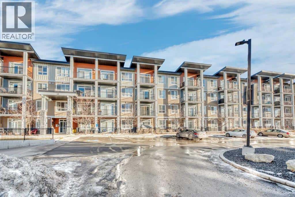 119, 10 Walgrove SE — Calgary, Alberta - Photo 3 of 27