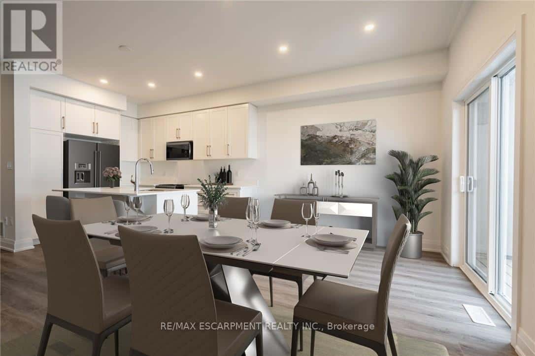 16 CLEAR VALLEY LANE — Hamilton (Mount Hope), Ontario - Photo 4 of 44