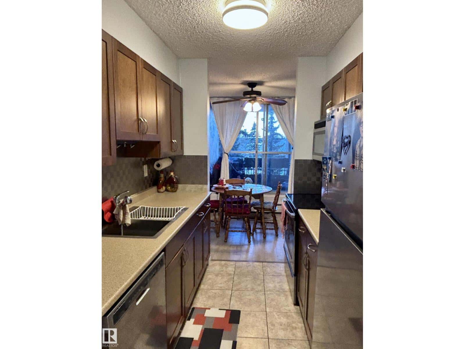 #26 8735 165 St. NW NW — Edmonton, Alberta - Photo 4 of 27