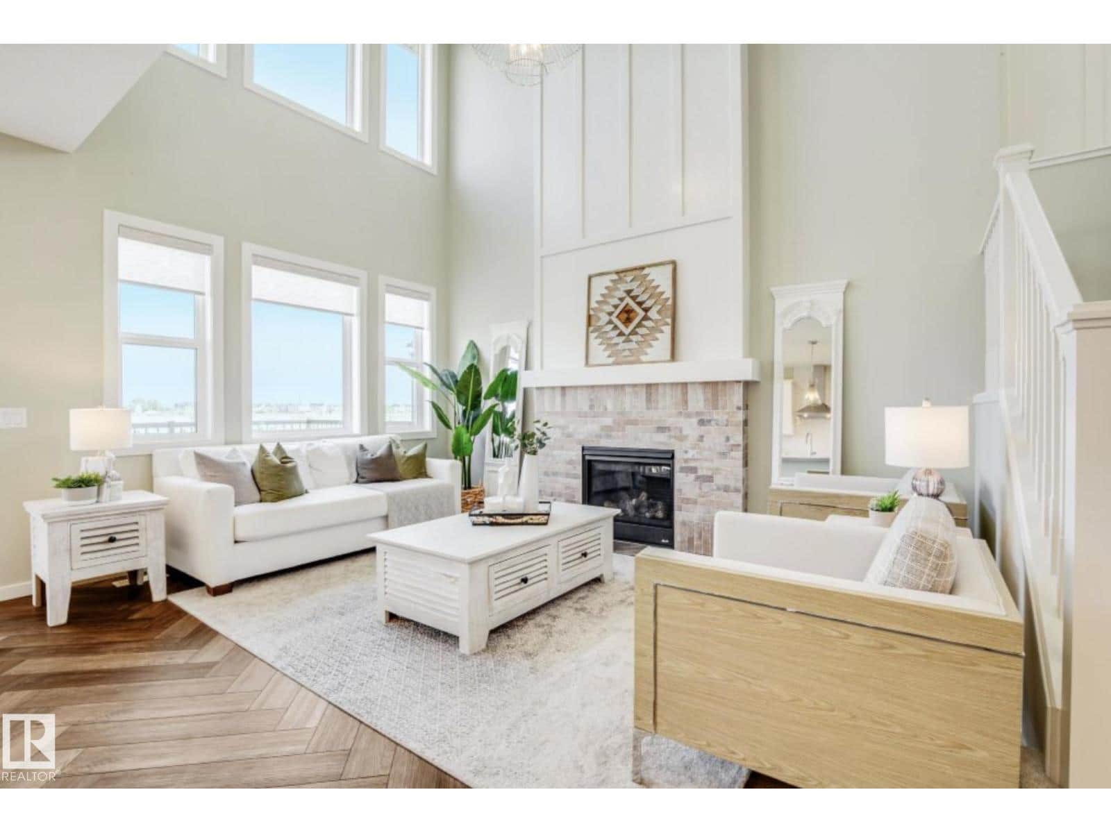 17355 3 ST NW - Photo 2 of 15, Edmonton, Alberta