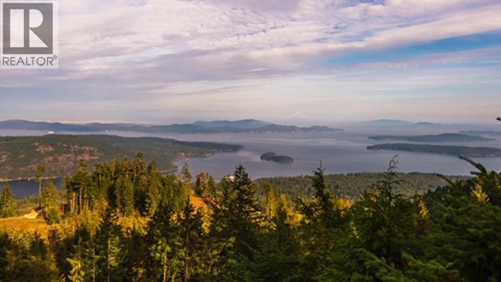 150 SKYWATER LANE — Salt Spring Island, British Columbia - Main photo