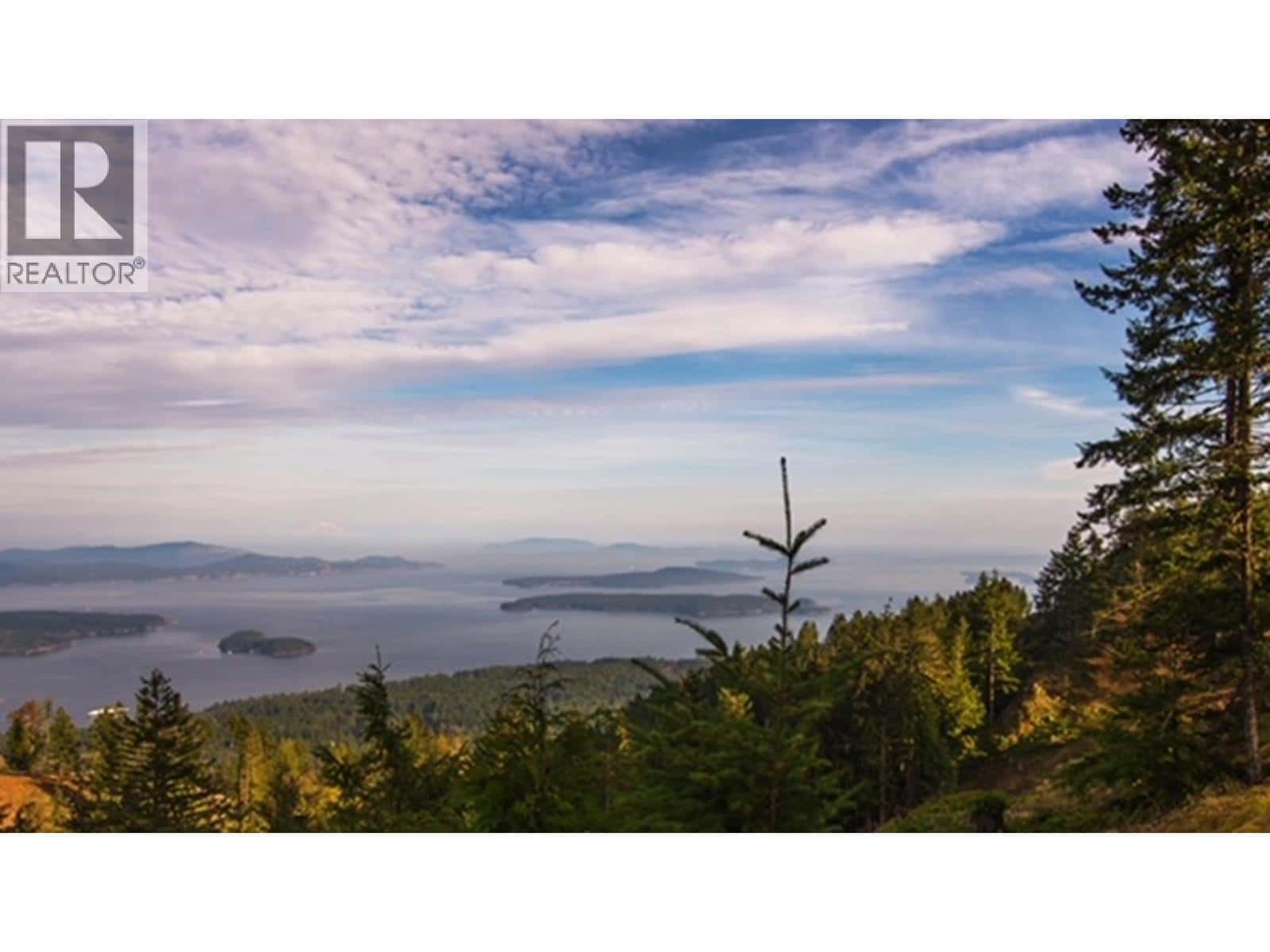 150 SKYWATER LANE — Salt Spring Island, British Columbia - Photo 3 of 15