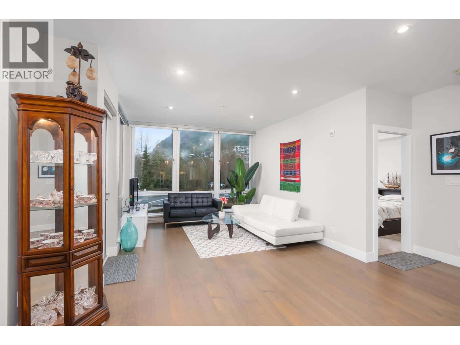 220 1870 DOWAD DRIVE — Squamish, British Columbia - Photo 4 of 25