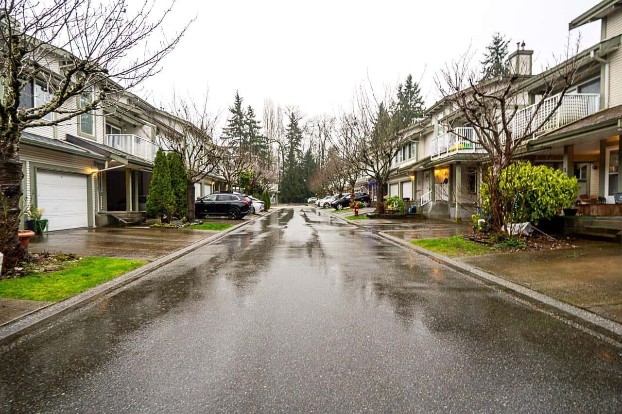 62 8892 208 STREET — Langley, British Columbia - Photo 3 of 15