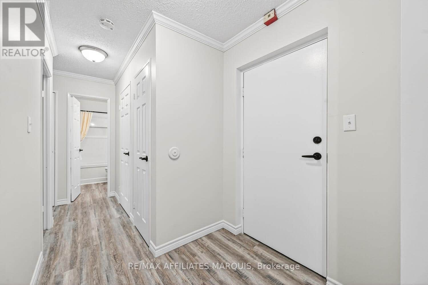 204 - 41 SUNSET BOULEVARD - Photo 4 of 30, Perth, Ontario