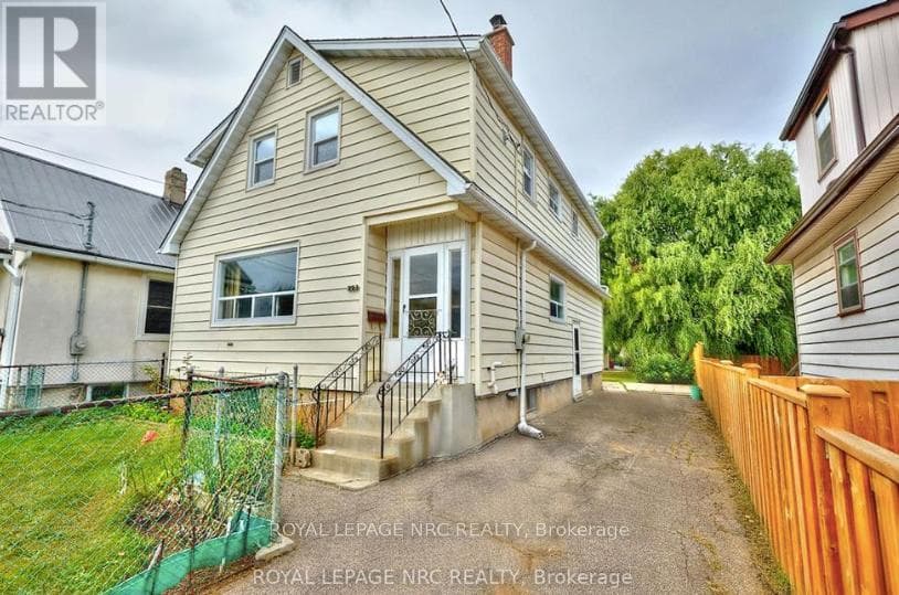 223 NIAGARA STREET — St. Catharines (Facer), Ontario - Main photo