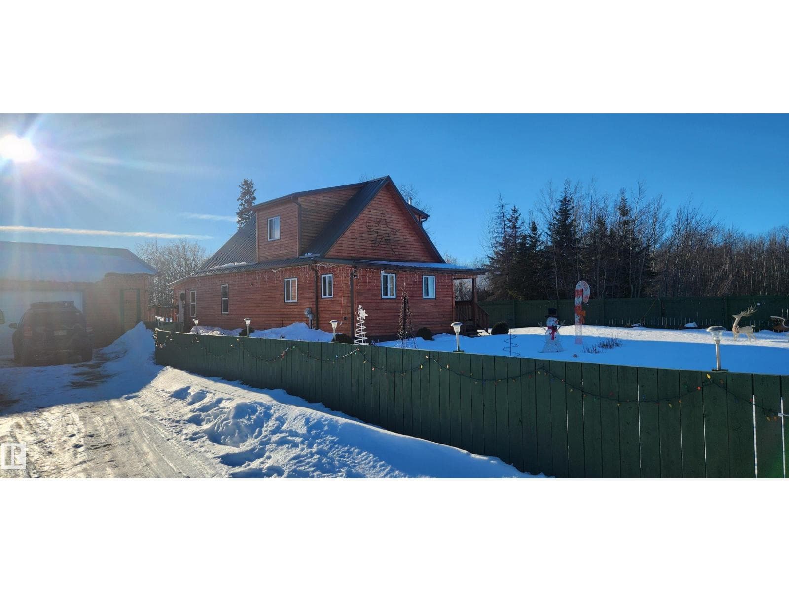 5216 53 AV — Clyde, Alberta - Main photo