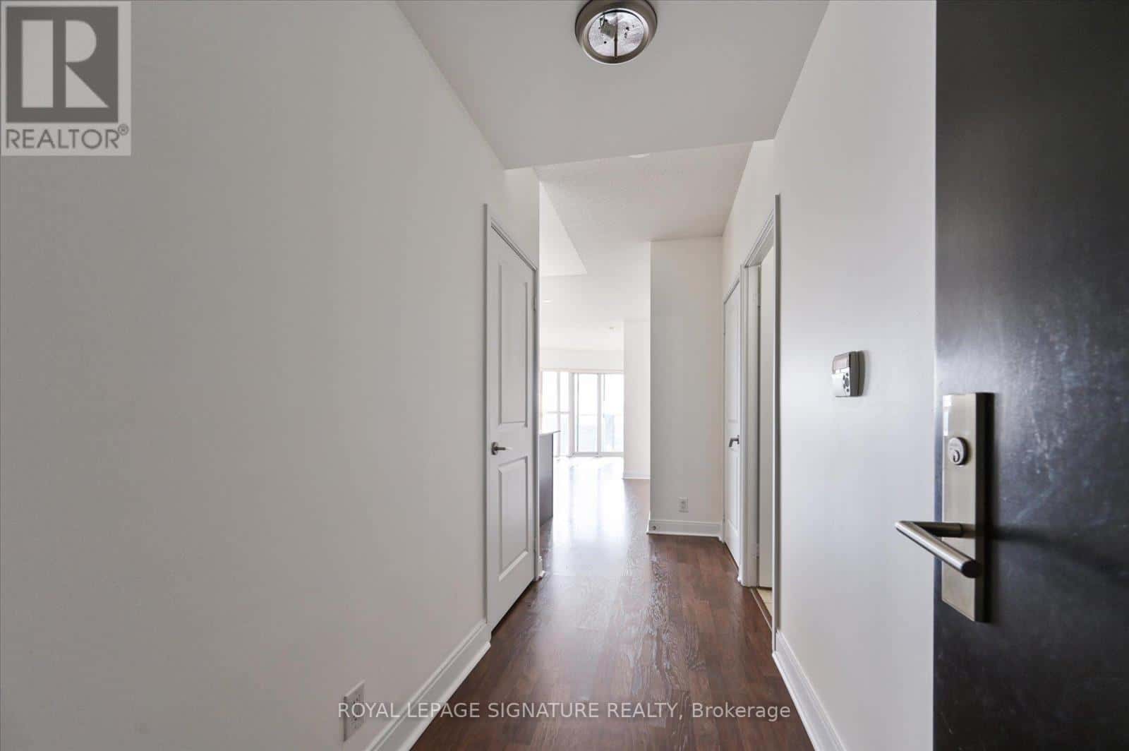 4502 - 60 ABSOLUTE AVENUE — Mississauga (Hurontario), Ontario - Photo 2 of 26