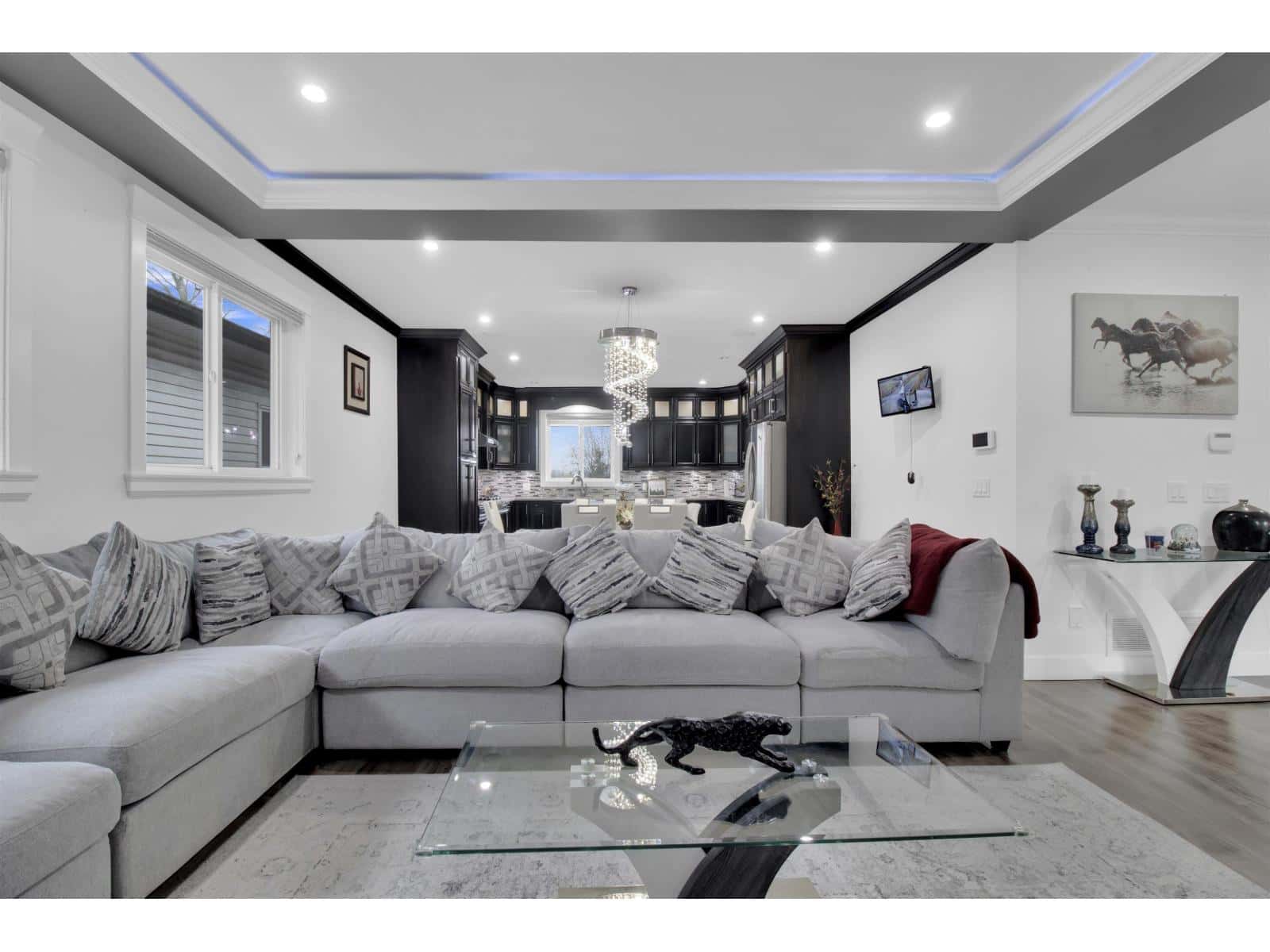 3492 HAZELWOOD PLACE — Abbotsford, British Columbia - Photo 5 of 40