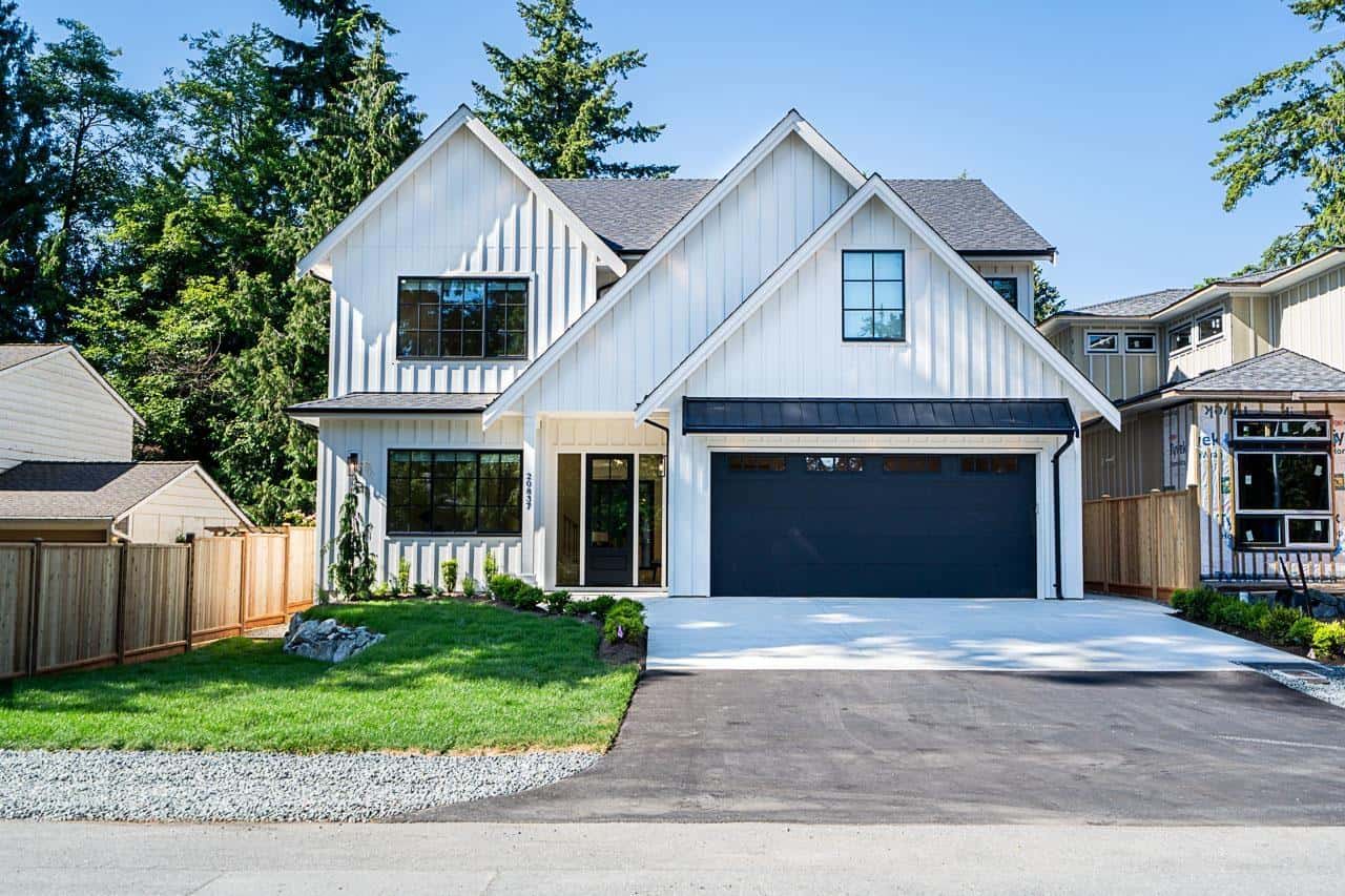 20837 45A AVENUE — Langley, British Columbia - Photo 2 of 40