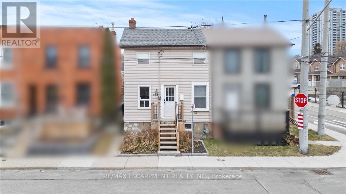 199 BARTON STREET W — Hamilton (Central), Ontario - Main photo