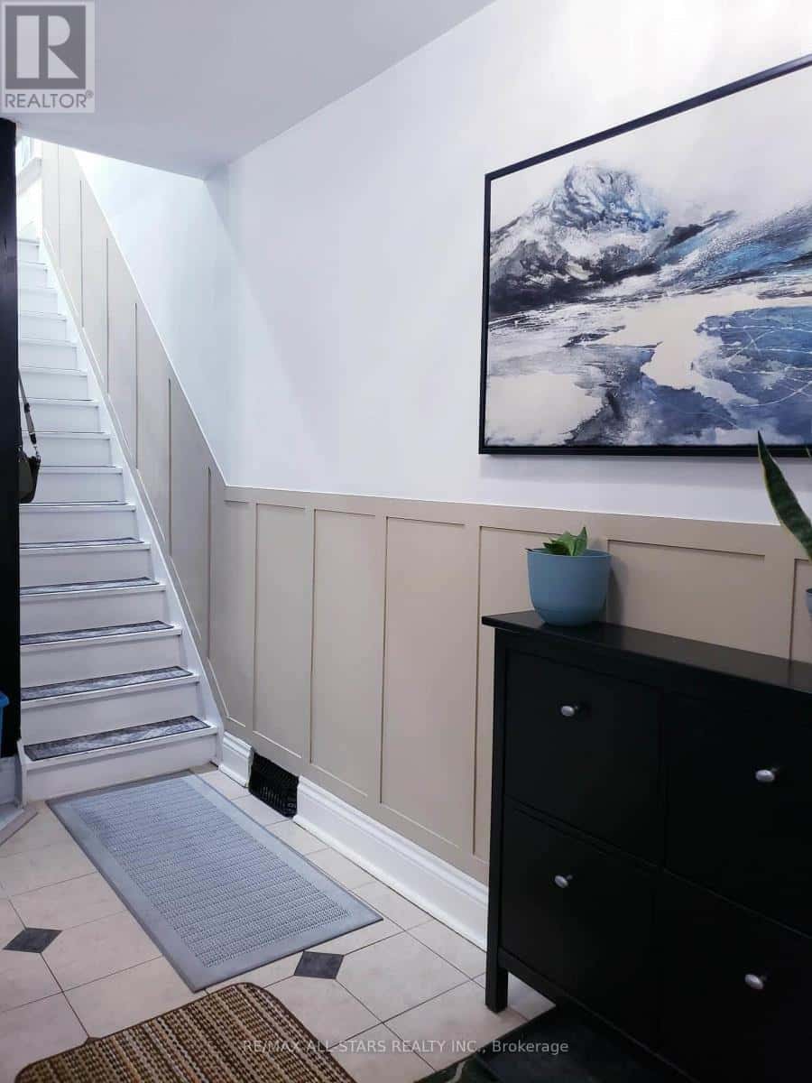 529 WENTWORTH STREET N — Hamilton (Industrial Sector), Ontario - Photo 4 of 50