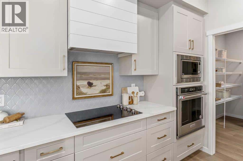 80 Magnolia Green SE — Calgary, Alberta - Photo 4 of 22