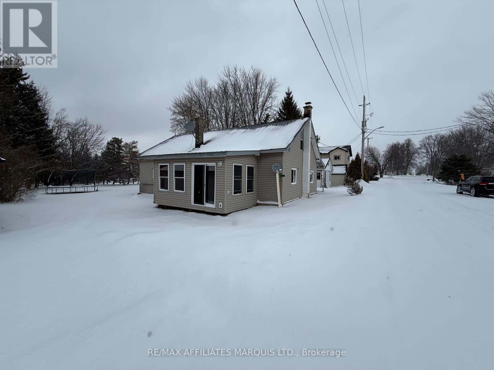 16395 CENTENNIAL DRIVE — North Stormont, Ontario - Photo 3 of 5