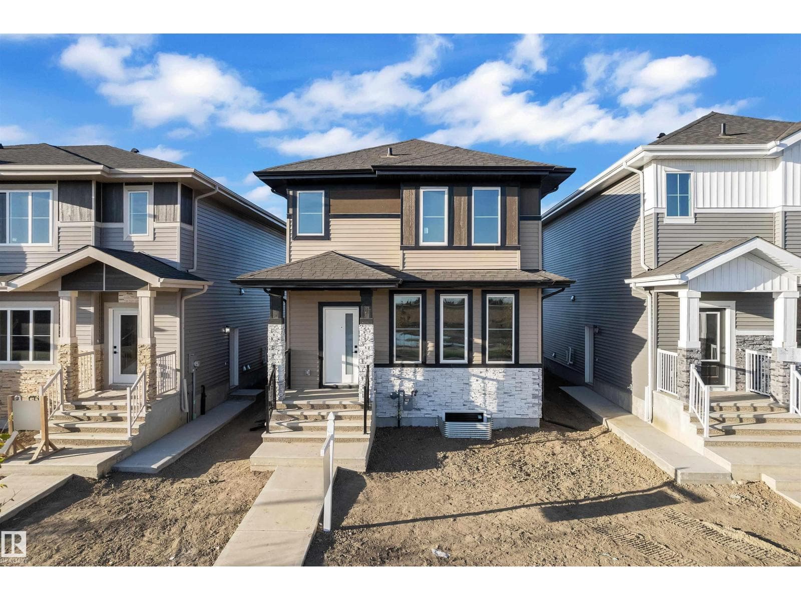 3618 39 AV — Beaumont, Alberta - Main photo