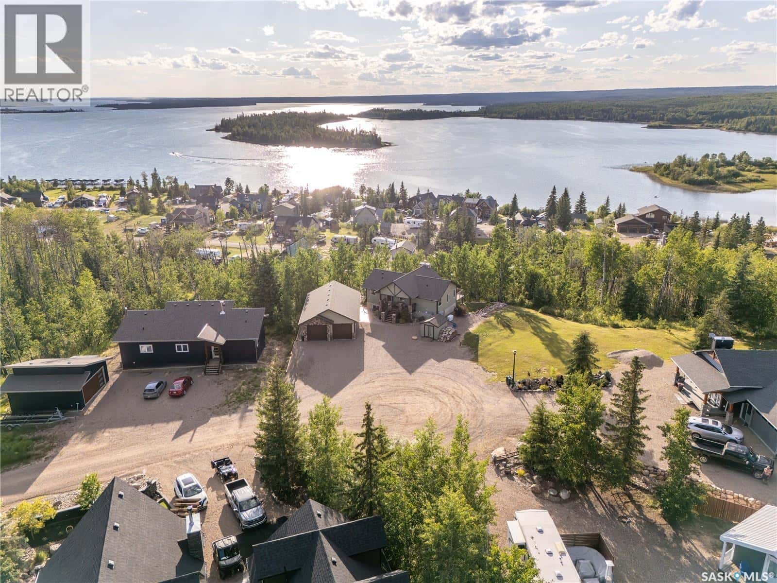 609 Cedar CLOSE — Beaver River Rm No. 622, Saskatchewan - Photo 4 of 50