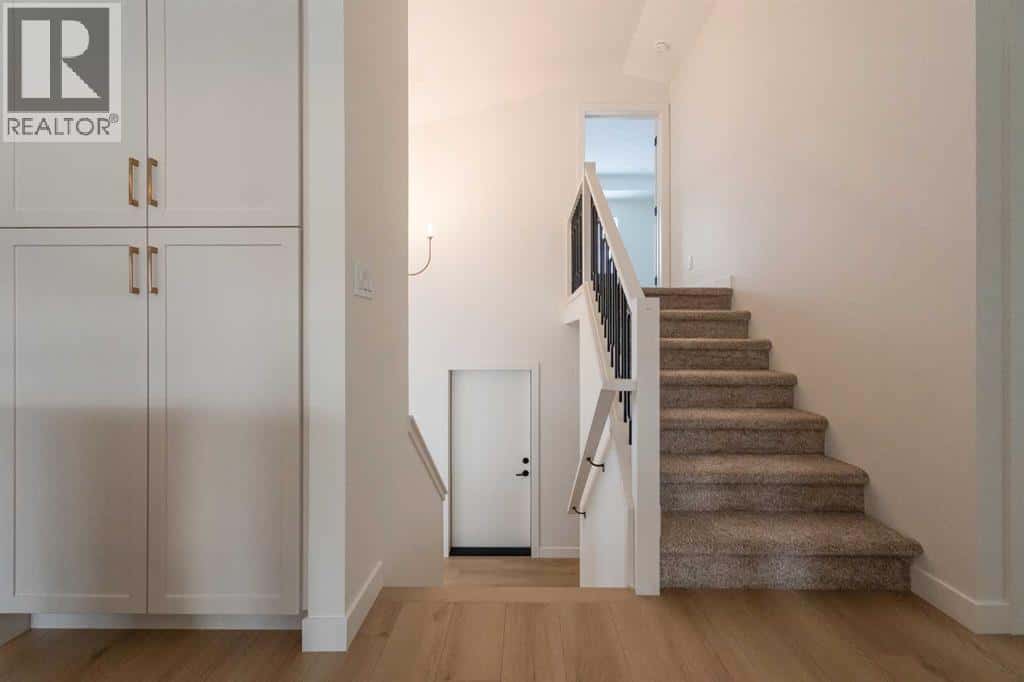 3040 21 Street — Coaldale, Alberta - Photo 4 of 49