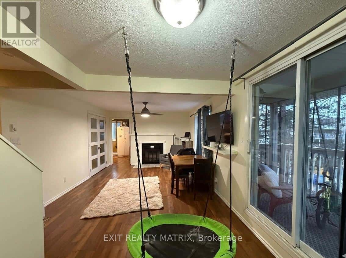 5B - 762 ST. ANDRE DRIVE — Ottawa, Ontario - Photo 4 of 13