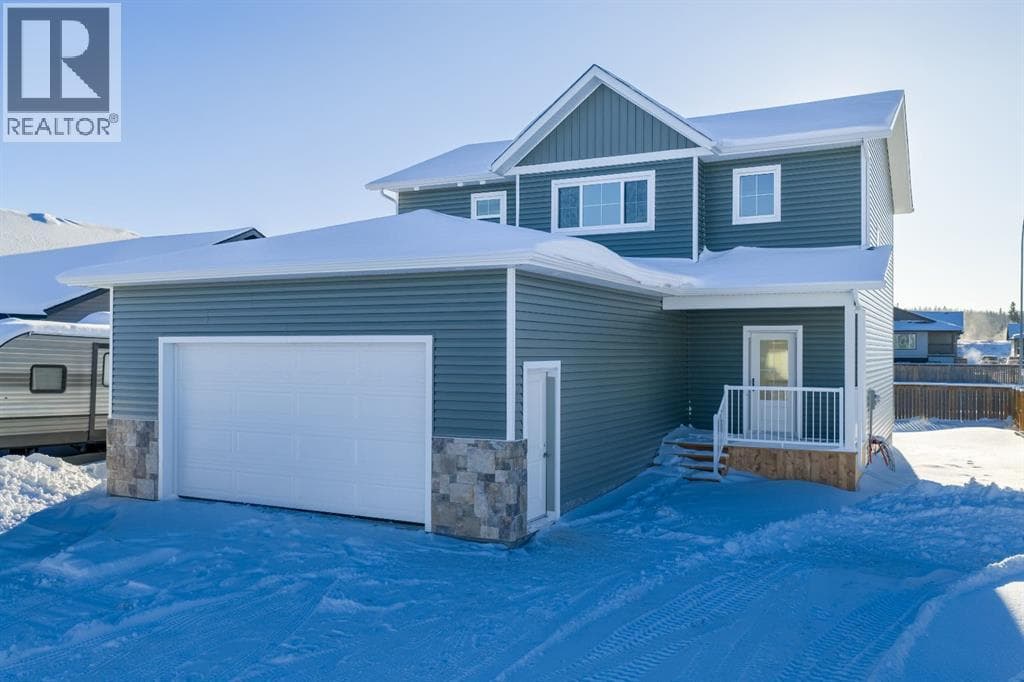 23 Riverdale Bend — Whitecourt, Alberta - Main photo